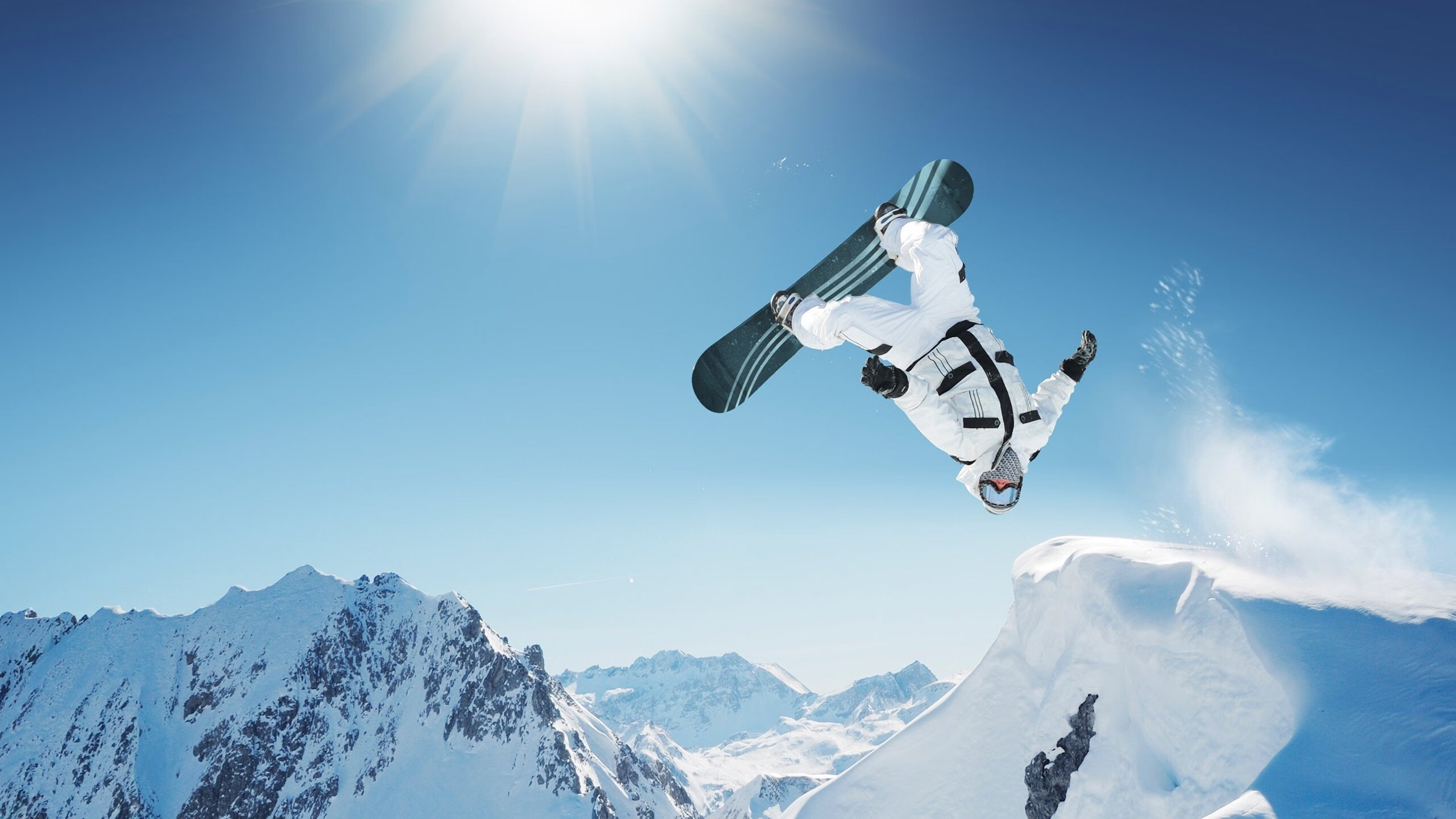 _勇士三分线外火力全开，场场爆发_，勇士三分战术