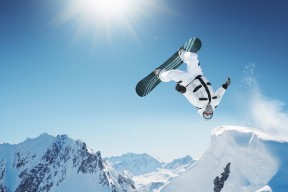 开云真人体育娱乐-_勇士三分线外火力全开，场场爆发_，勇士三分战术