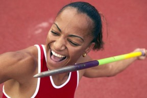 开云首页登录-_快船队整体战术配合默契，连胜不断_，快船队的比赛