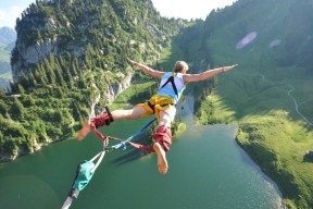 热刺主场平切尔西，错失反超机会，联赛杯热刺切尔西