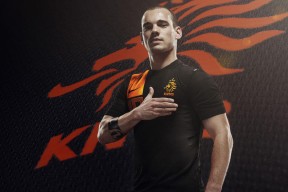 开云体育全站-“青少年足球培训中心扩展到偏远地区”，青少年足球训练中心