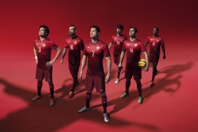 多特蒙德后卫公开承认比赛中失误，展现诚实品质，多特蒙德 后卫