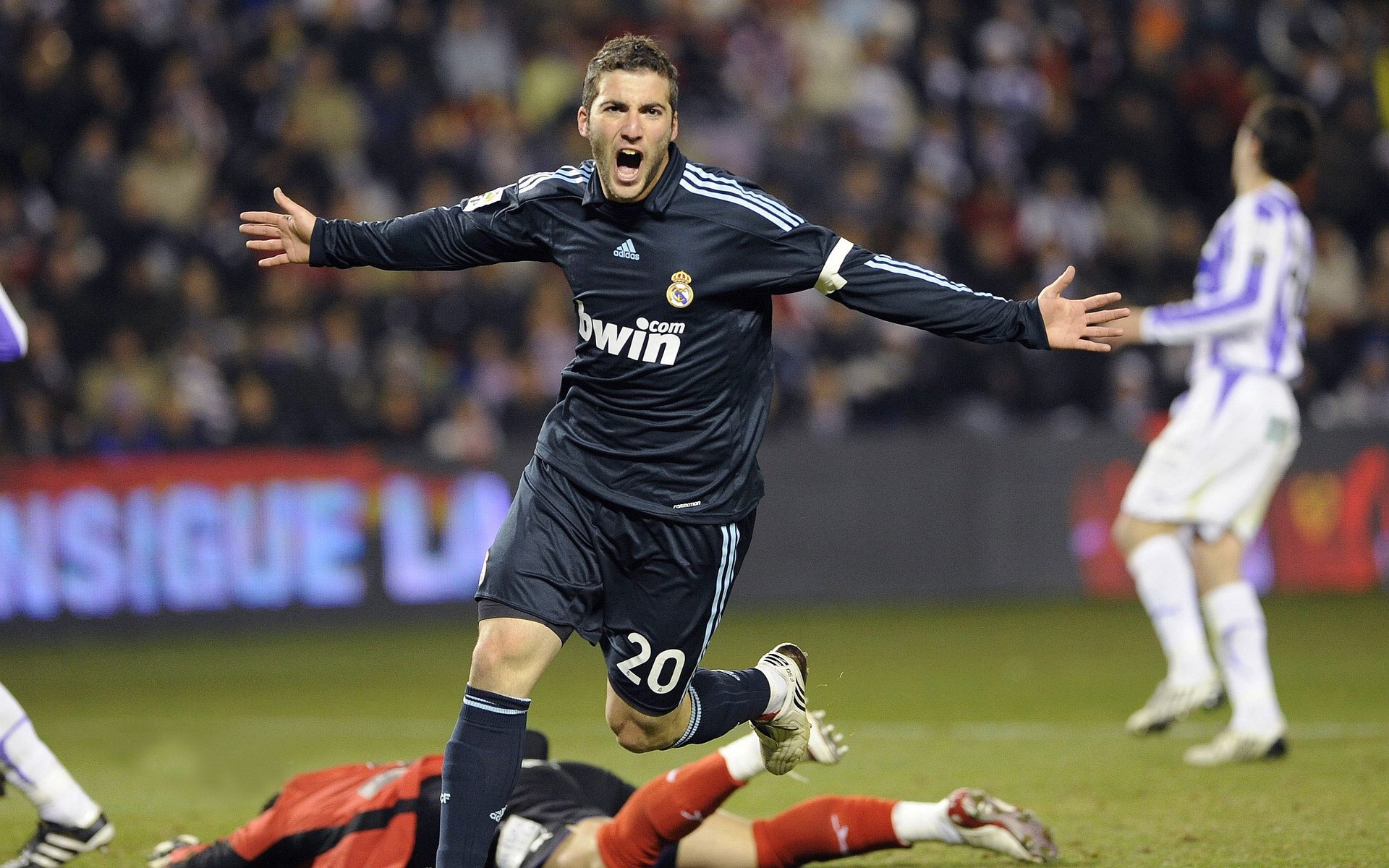 超级明星的“私人秘诀”：他们怎样保持巅峰状态？，明星都是怎么保持身材